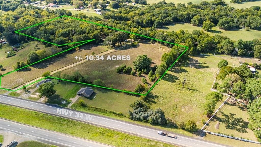 5697 ST HWY 31 E