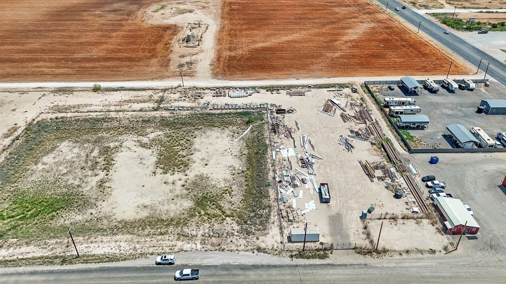 2.7 acres in Midland County - photo 15