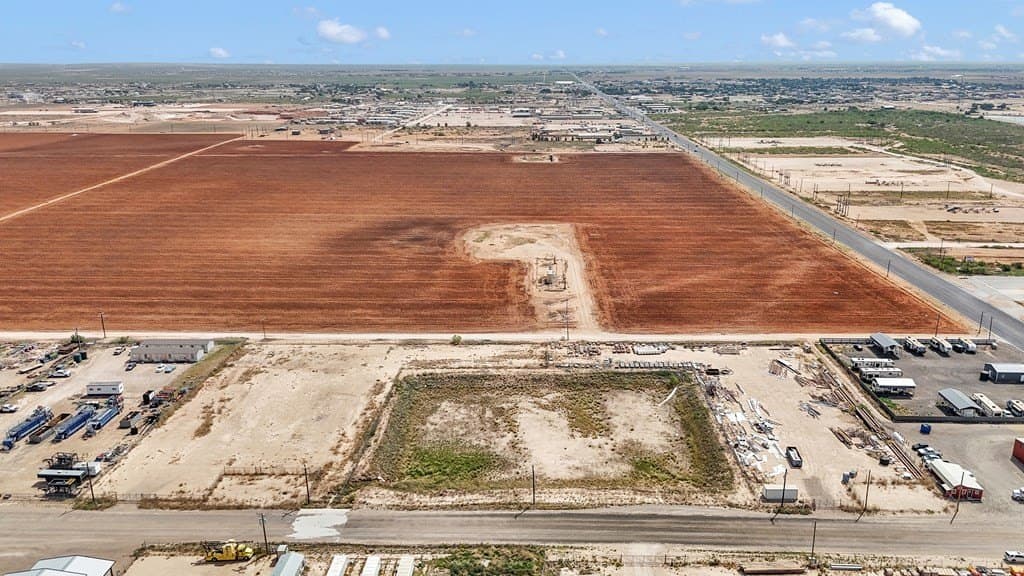 2.7 acres in Midland County - photo 2