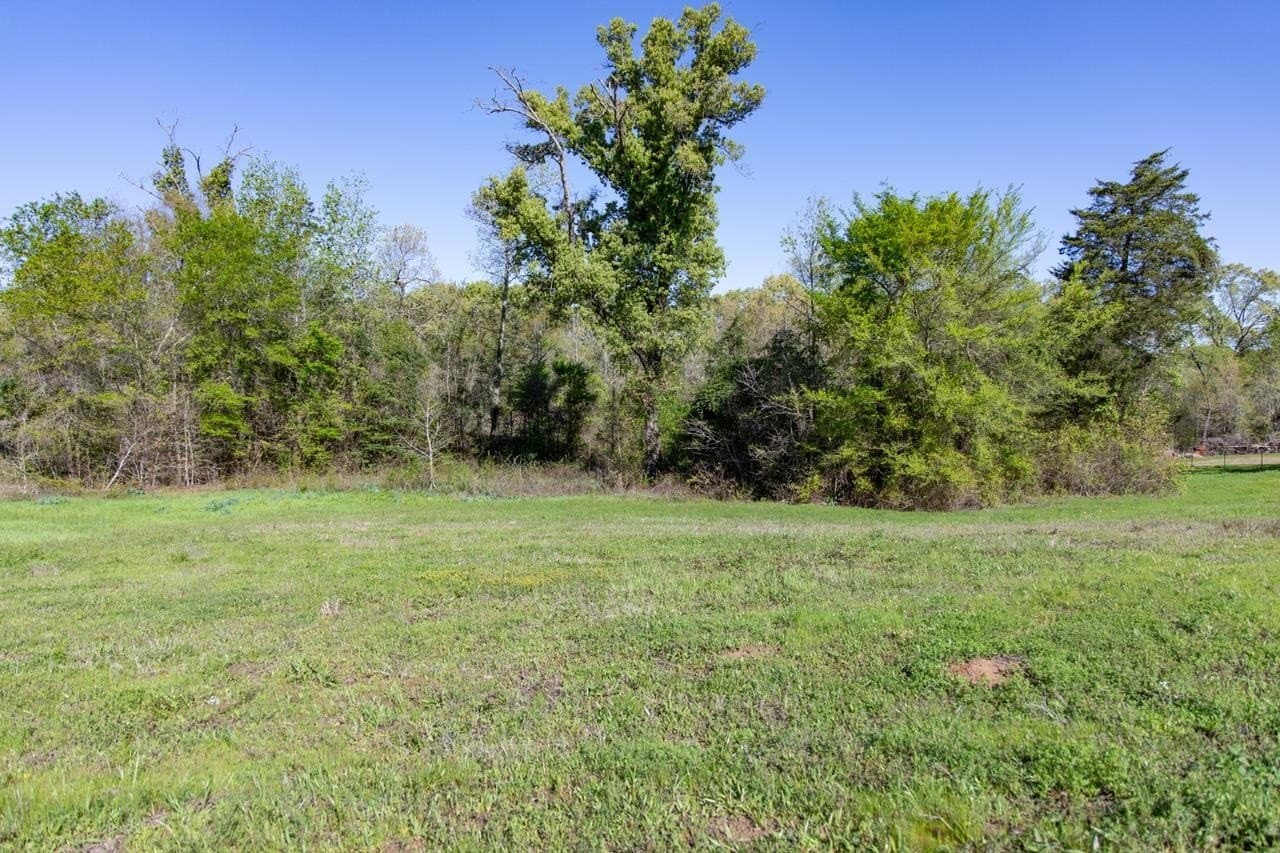 3.18 acres in Smith County - photo 2