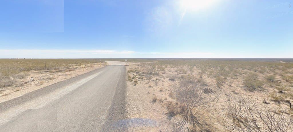 80.6 acres in Crane County - photo 11