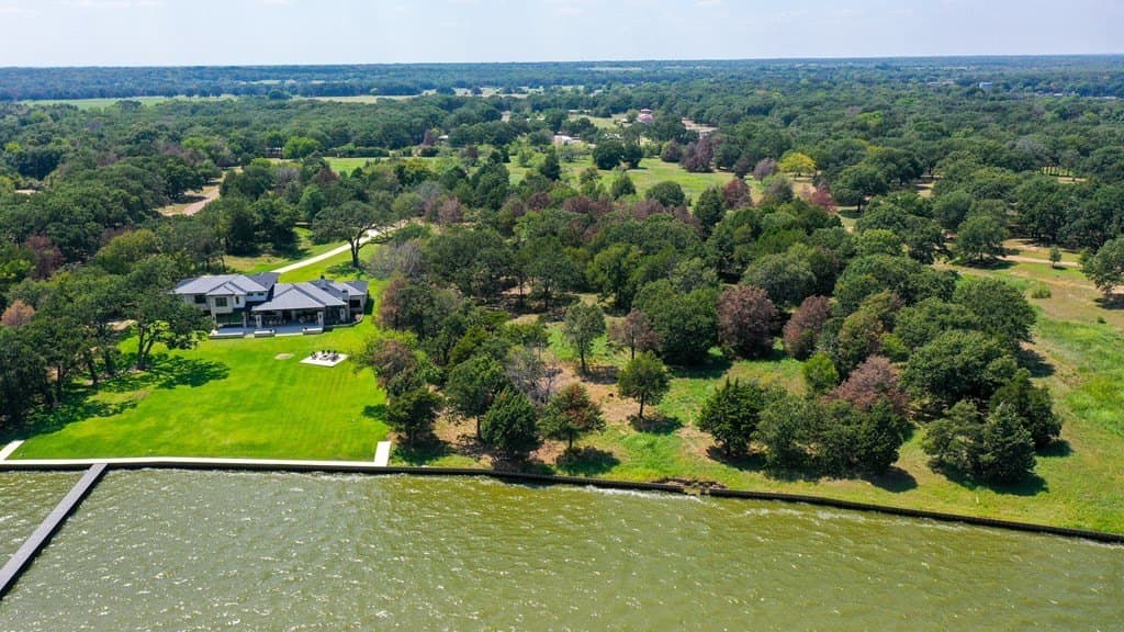 2.69 acres in Henderson County - photo 2