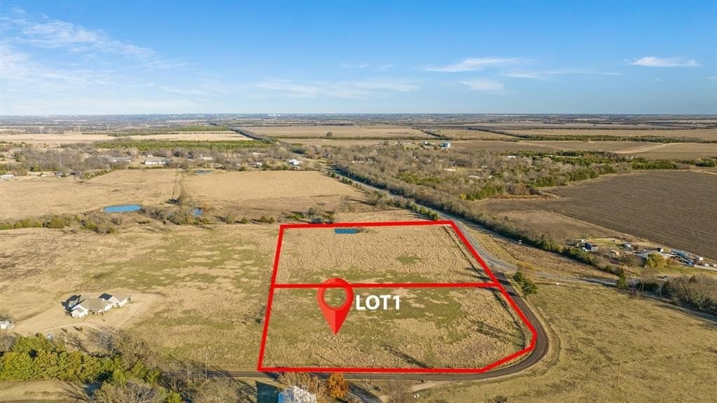 2.12 acres in Lamar County - photo 2