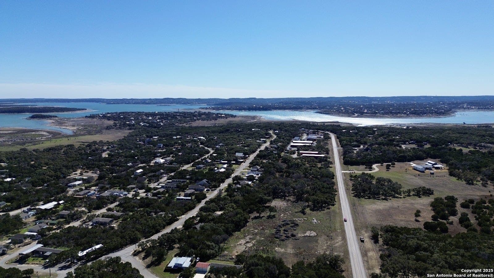 4 acres in Comal County - photo 3