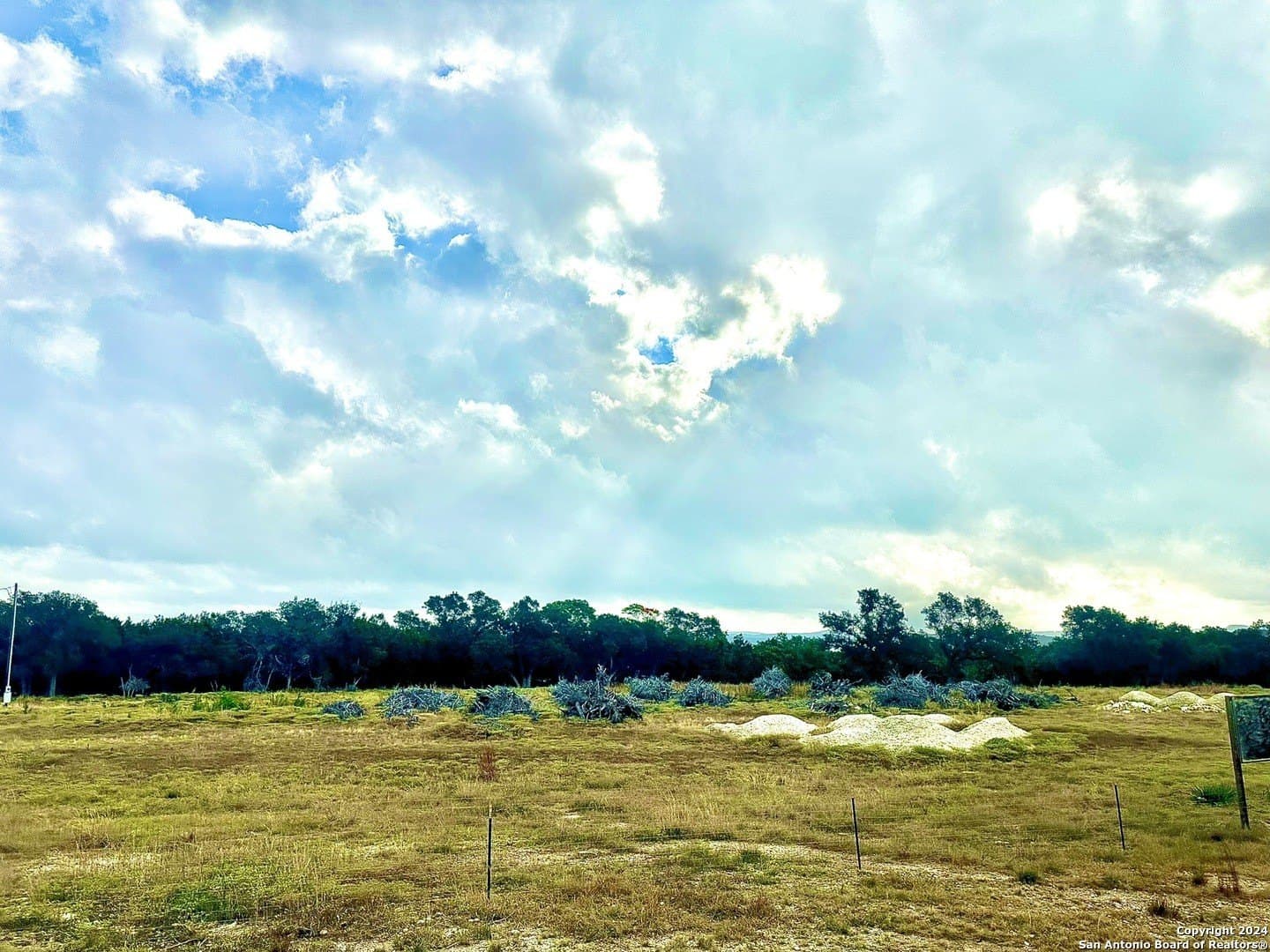 4 acres in Comal County - photo 16