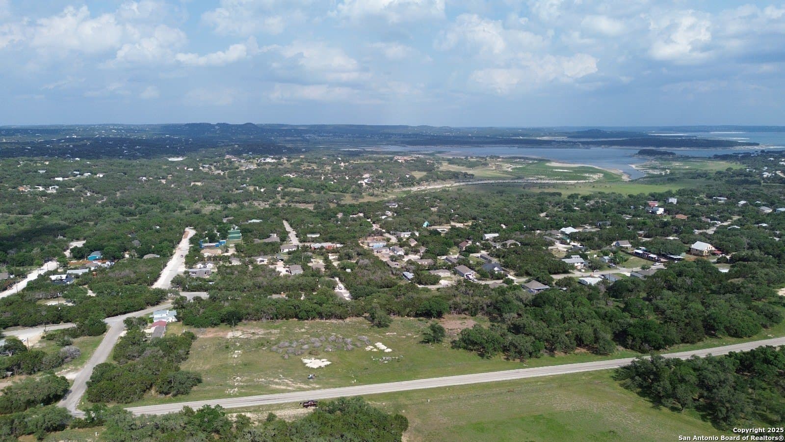 4 acres in Comal County - photo 2