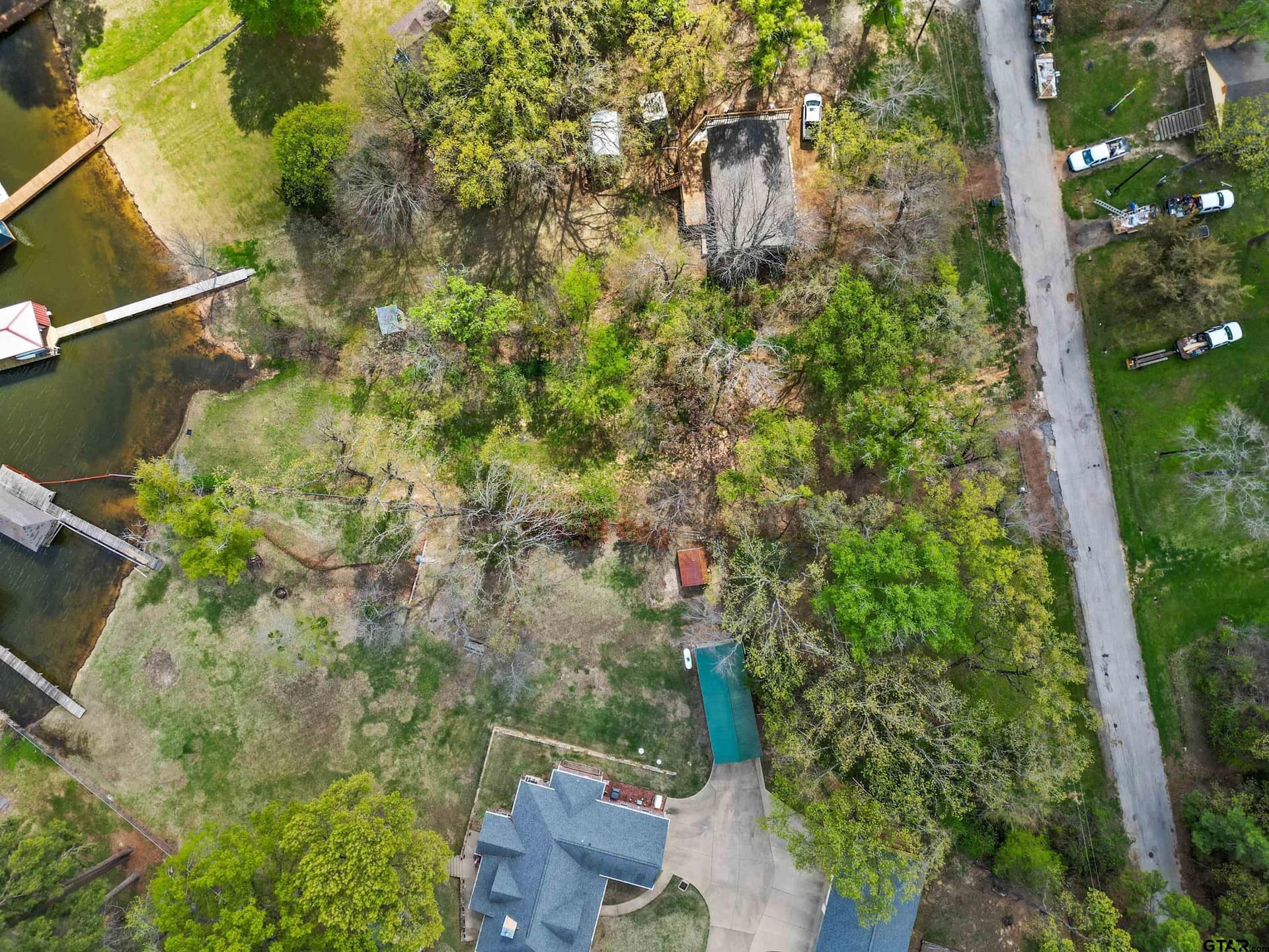 0.38 acres in Smith County - photo 18