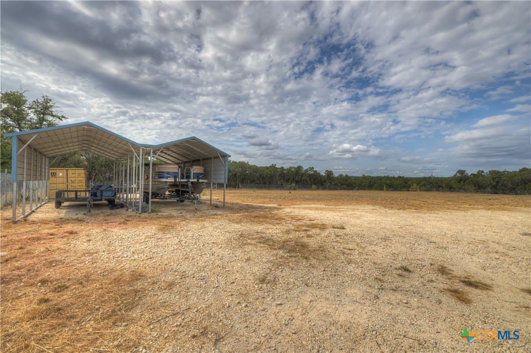 2.63 acres in Comal County - photo 4