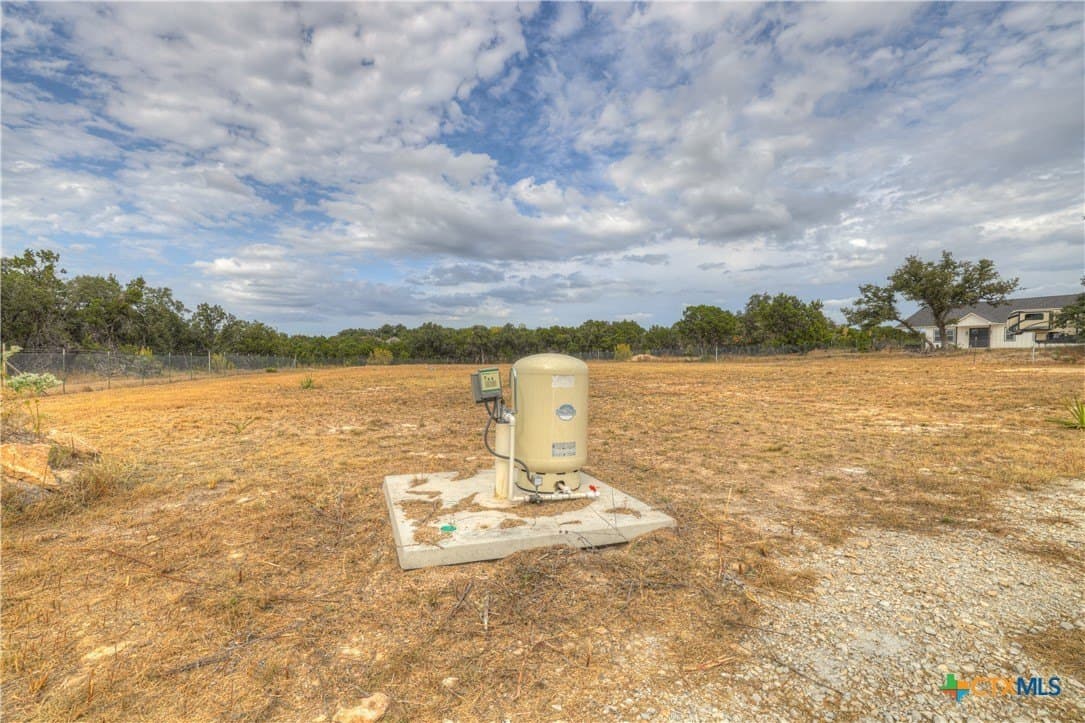 2.63 acres in Comal County - photo 5