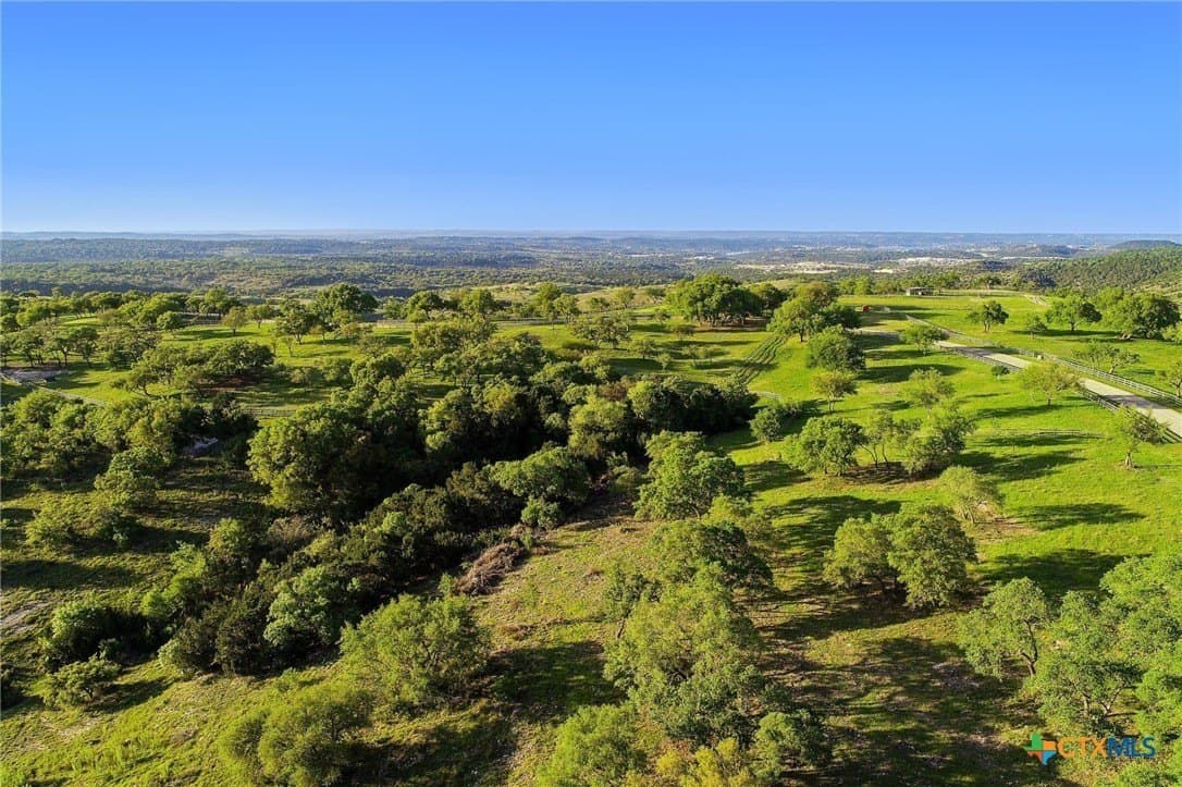 22.14 acres in Travis County - photo 4