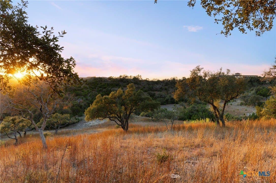 22.14 acres in Travis County - photo 9