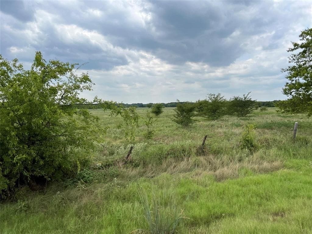 22.87 acres in Hunt County - photo 5