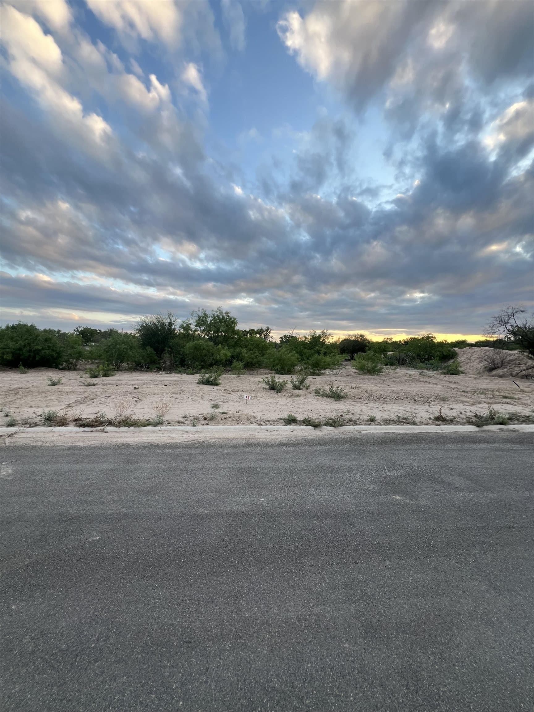 0.45 acres in Val Verde County - photo 2