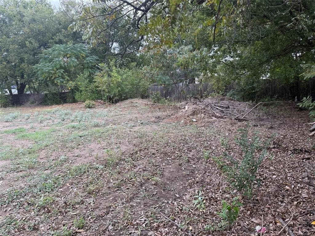 0.13 acres in Tarrant County - photo 5
