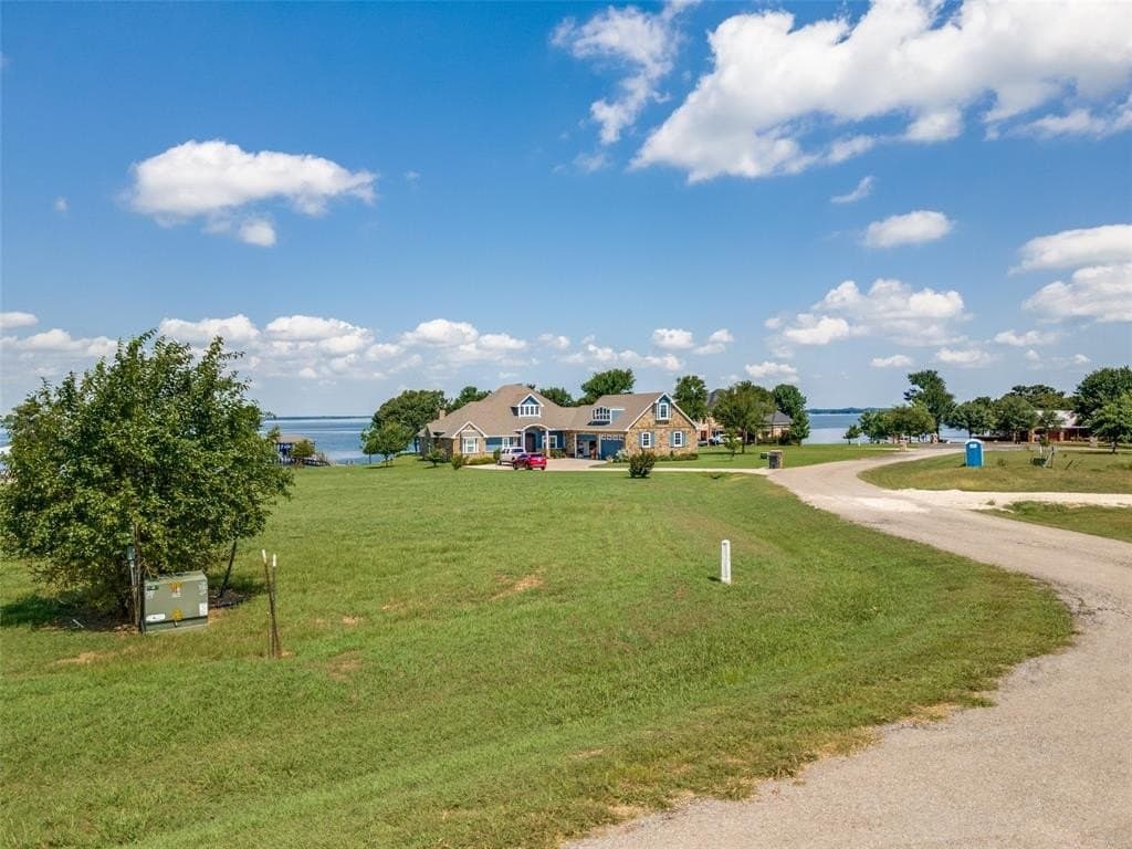1.01 acres in Navarro County - photo 5