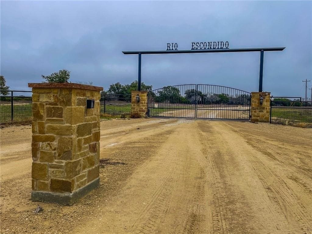 20.44 acres in Hamilton County - photo 42
