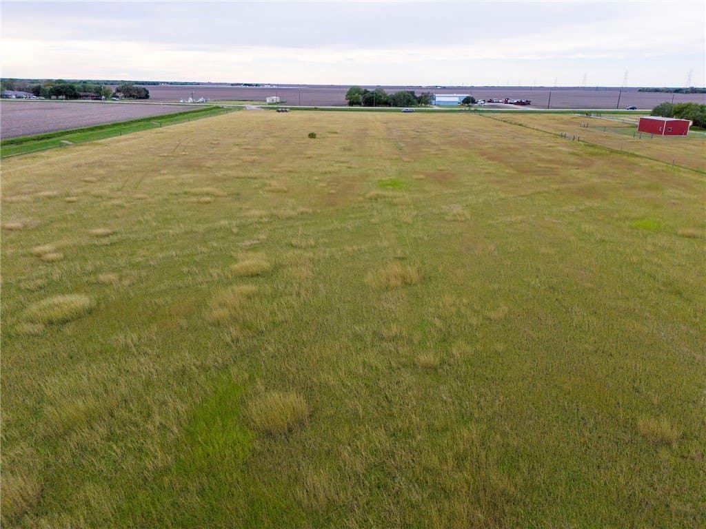 4 acres in Nueces County - photo 9
