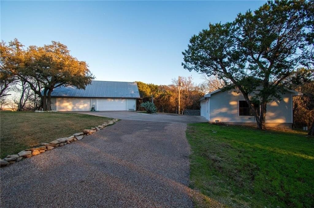 15.99 acres in McLennan County - photo 39