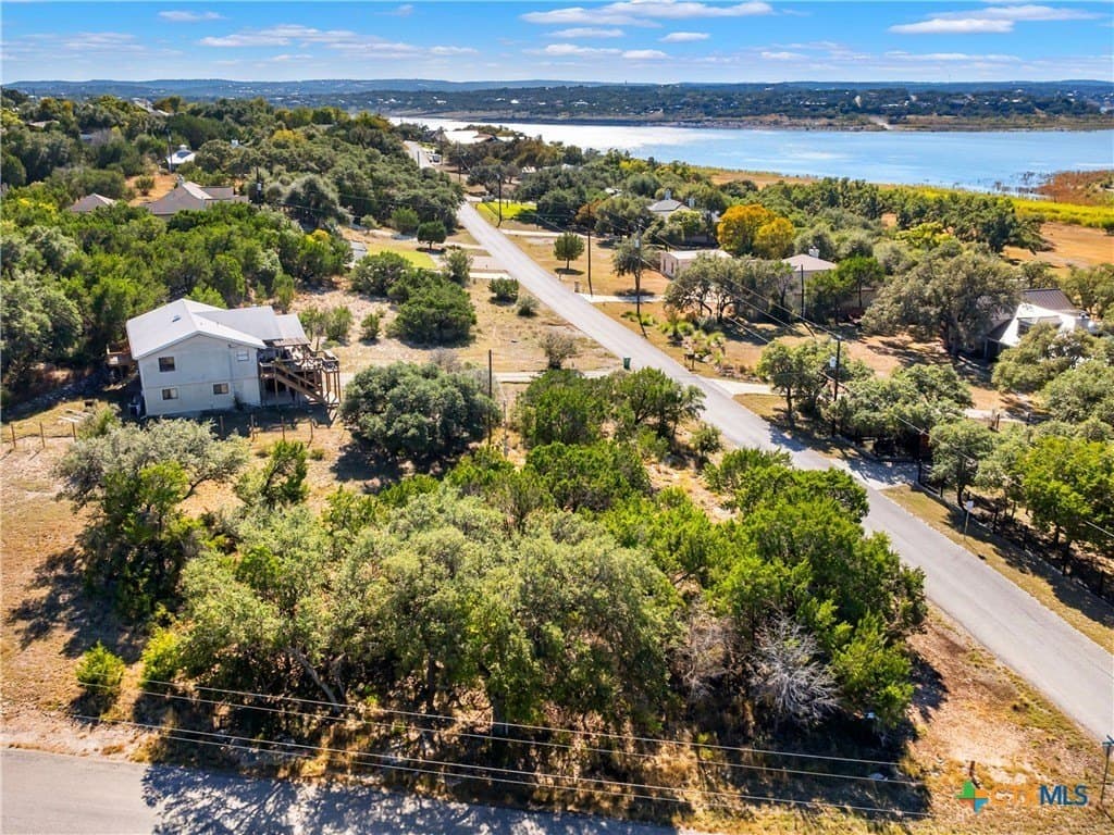 0.49 acres in Comal County - photo 2