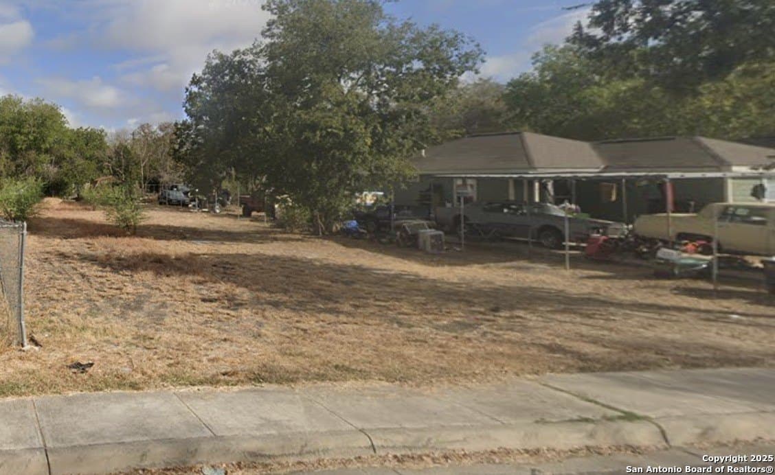 0.19 acres in Bexar County - photo 3