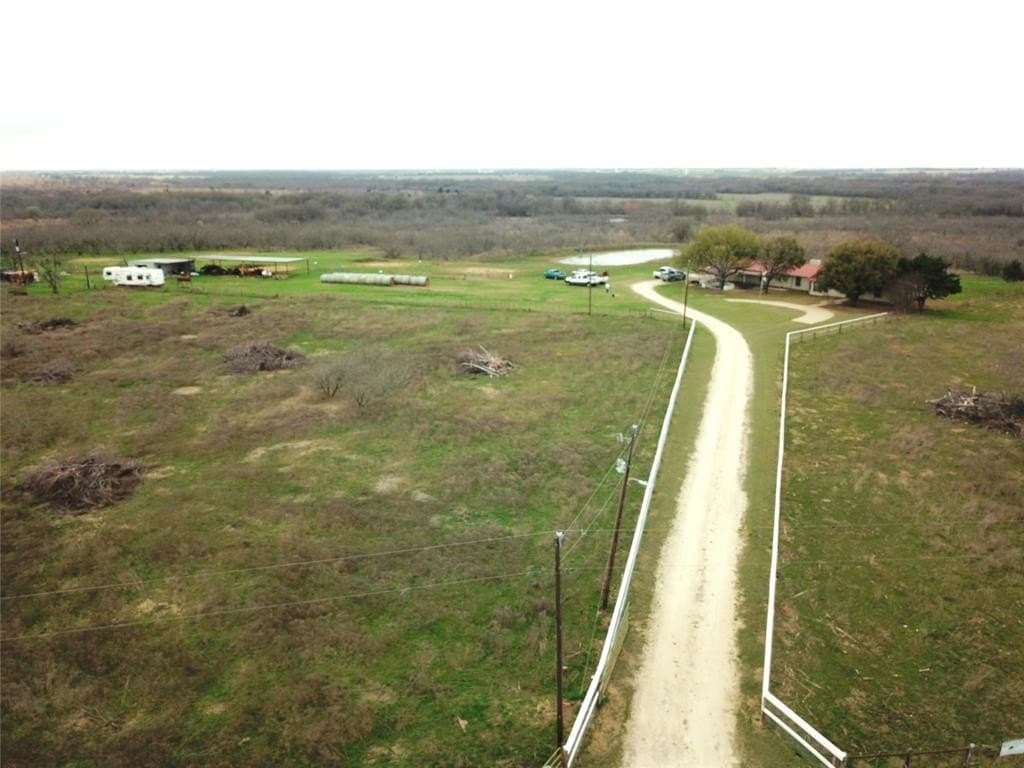 253.67 acres in Limestone County - photo 2