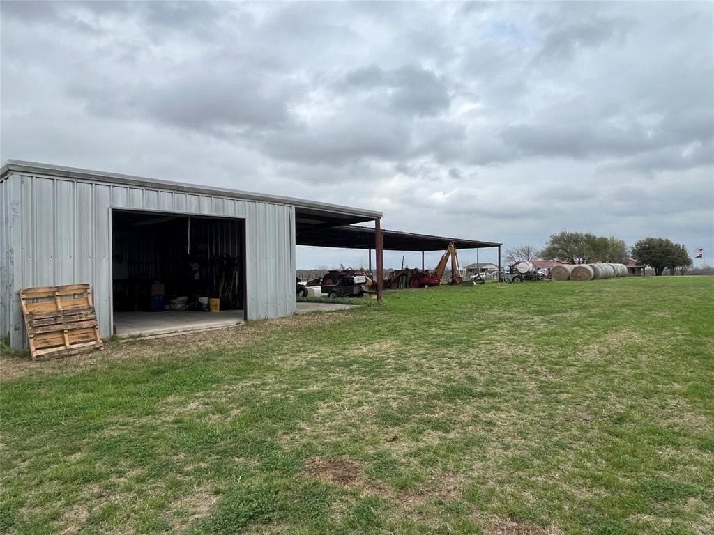 253.67 acres in Limestone County - photo 23