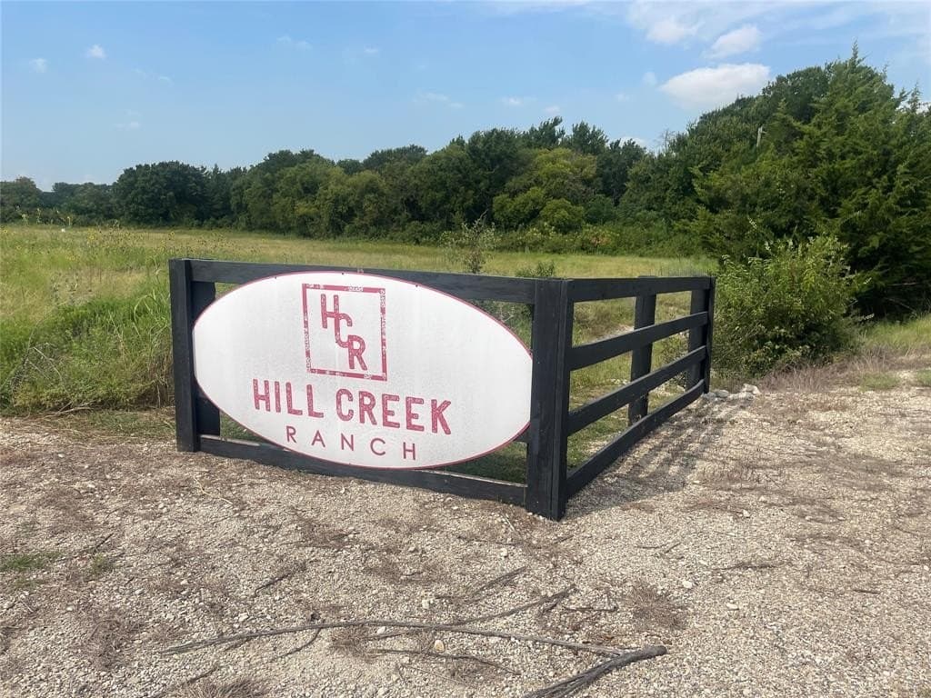 2.55 acres in Hill County - photo 10
