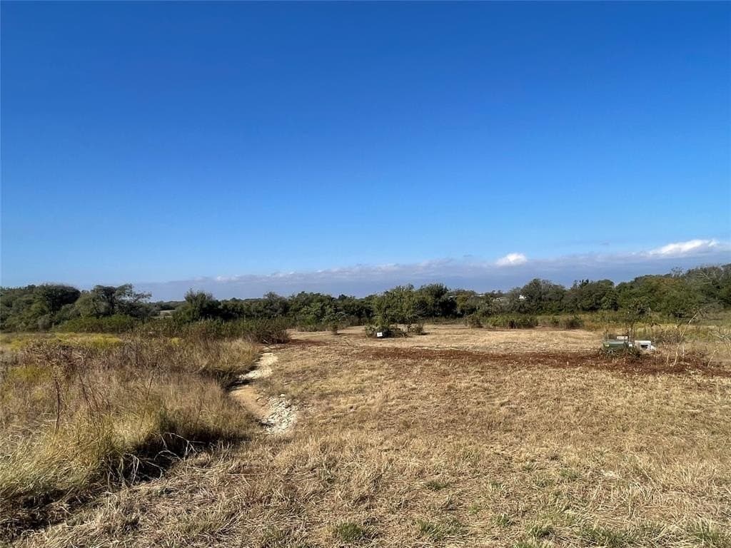 2.55 acres in Hill County - photo 2