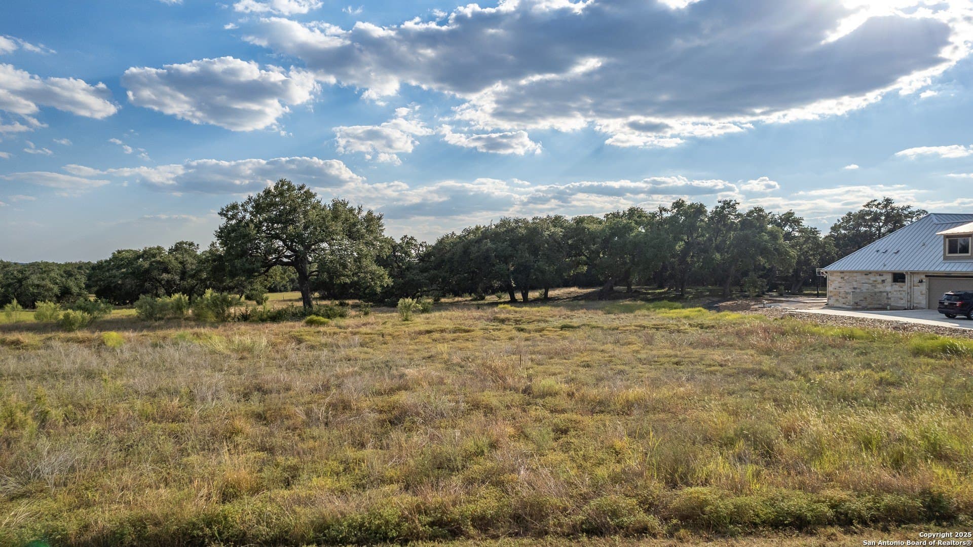 1.01 acres in Comal County - photo 2
