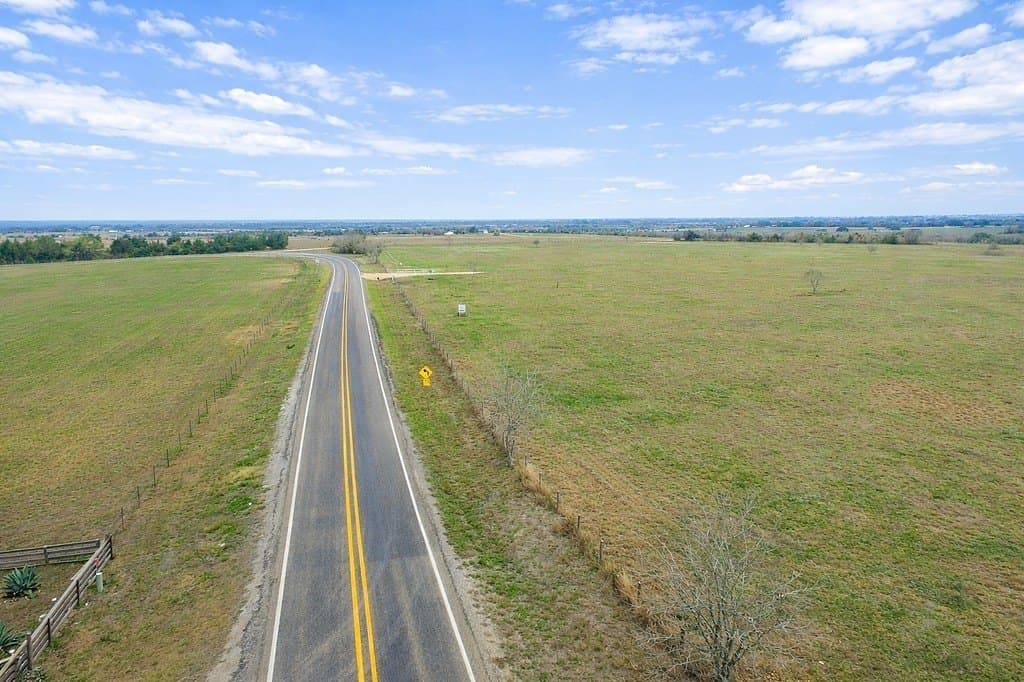 14 acres in Colorado County - photo 6