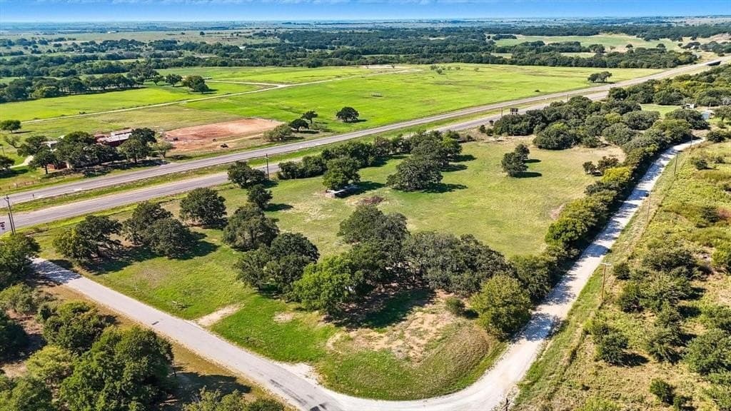 5.9 acres in Montague County - photo 5