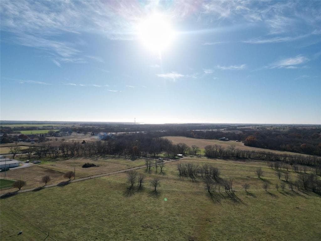 5 acres in Cooke County - photo 2