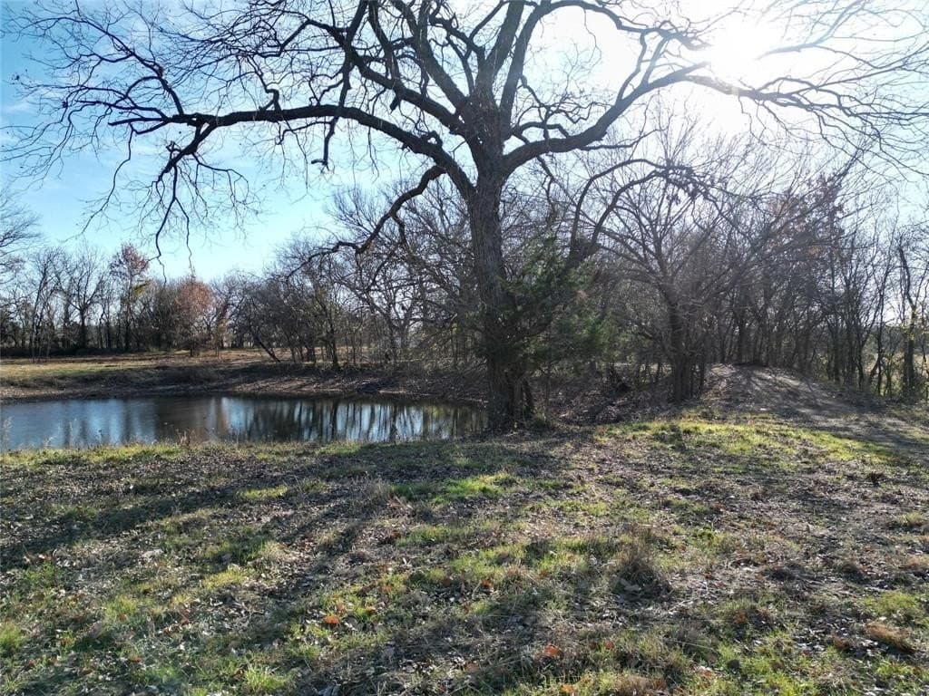 5 acres in Cooke County - photo 9