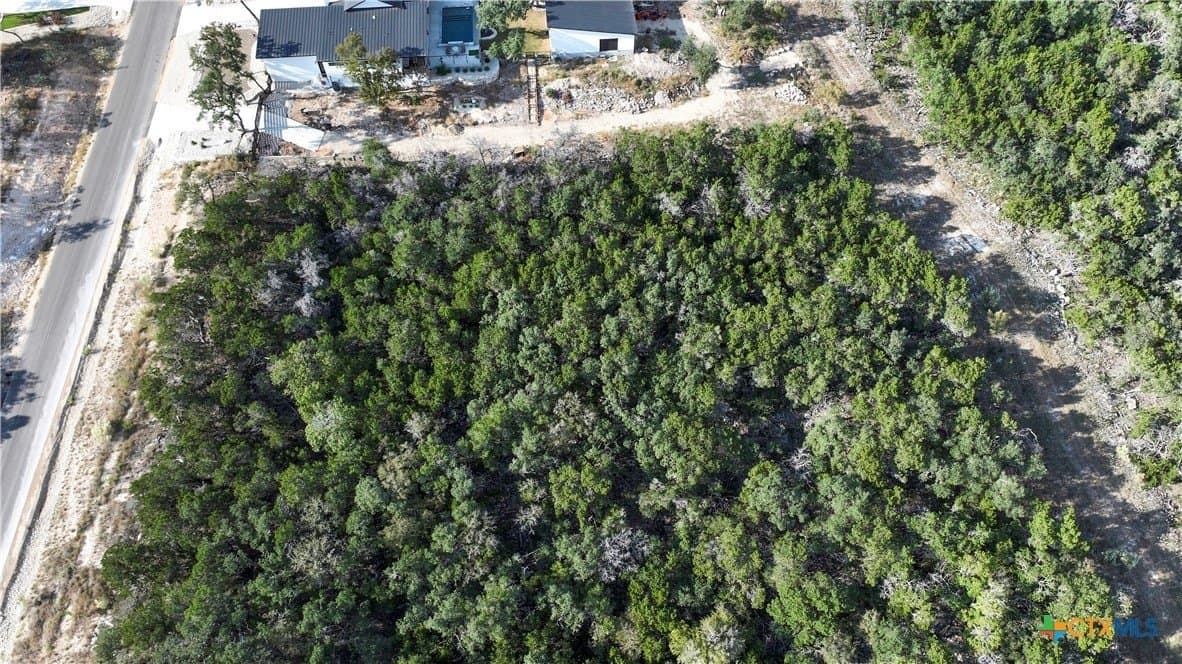 1.03 acres in Comal County - photo 8