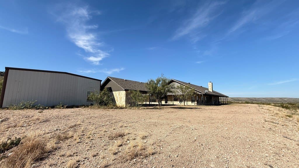 409.2 acres in Pecos County - photo 28
