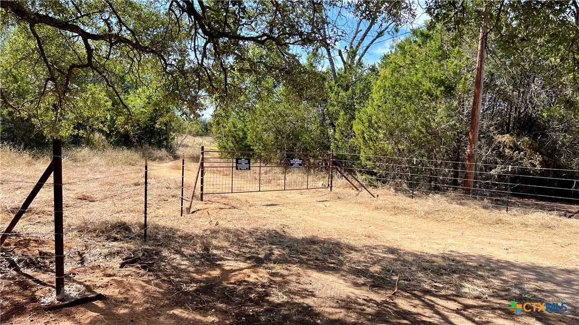 368 acres in Burnet County - photo 3