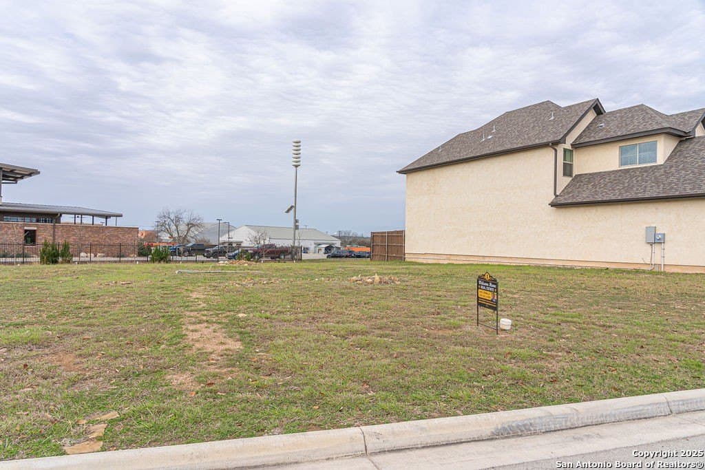 0.16 acres in Comal County - photo 19