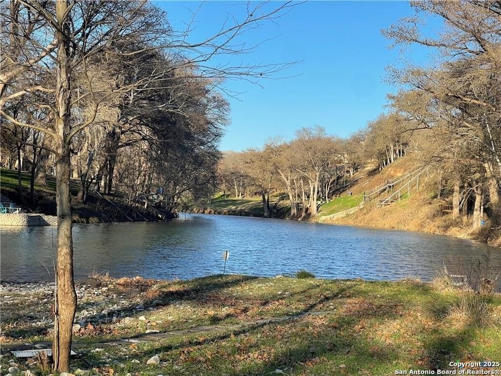 0.16 acres in Comal County - photo 2