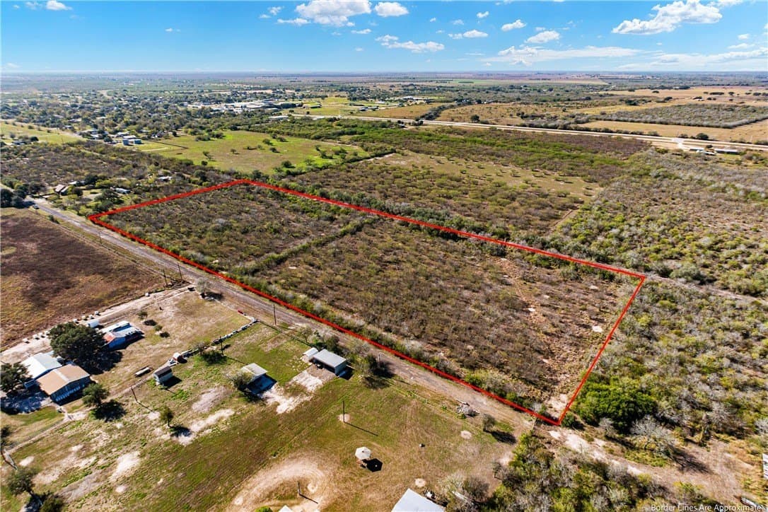 10.85 acres in Bee County - photo 7