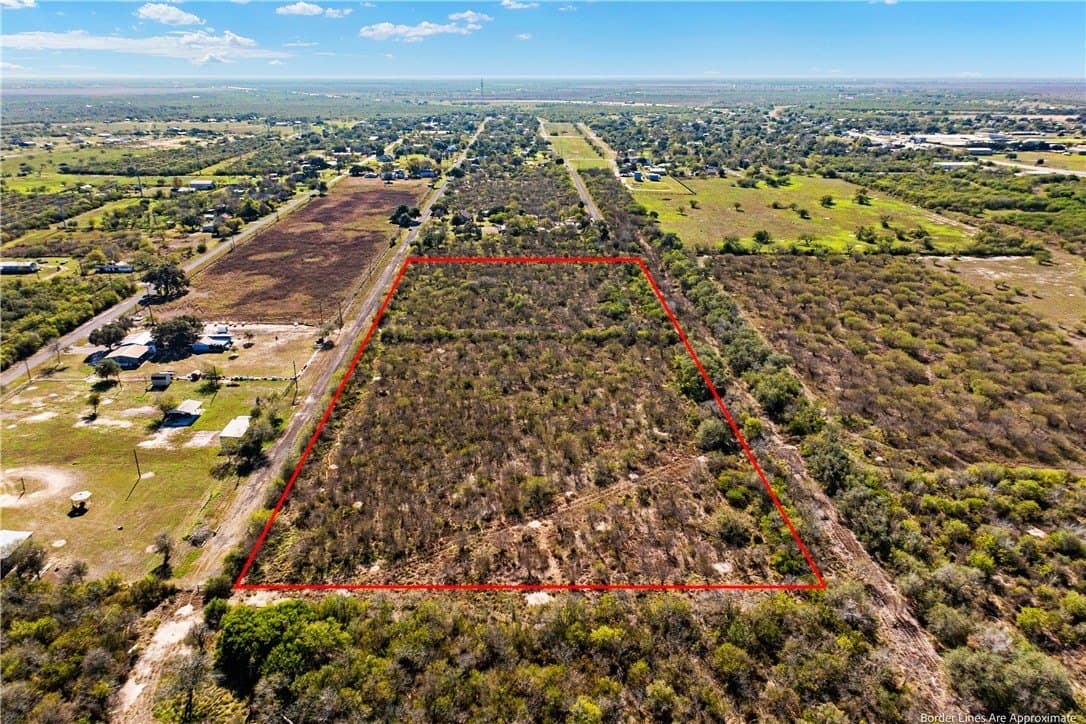 10.85 acres in Bee County - photo 6