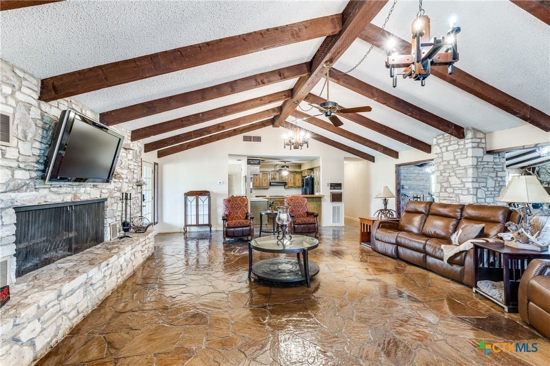 28.23 acres in Bexar County - photo 12