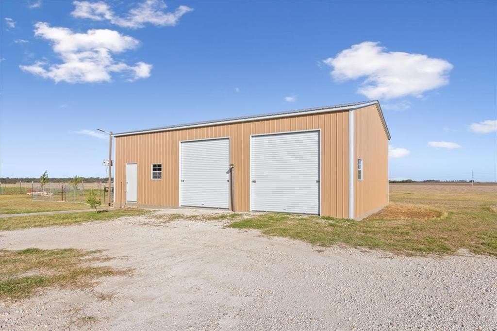 21.85 acres in Hill County - photo 12