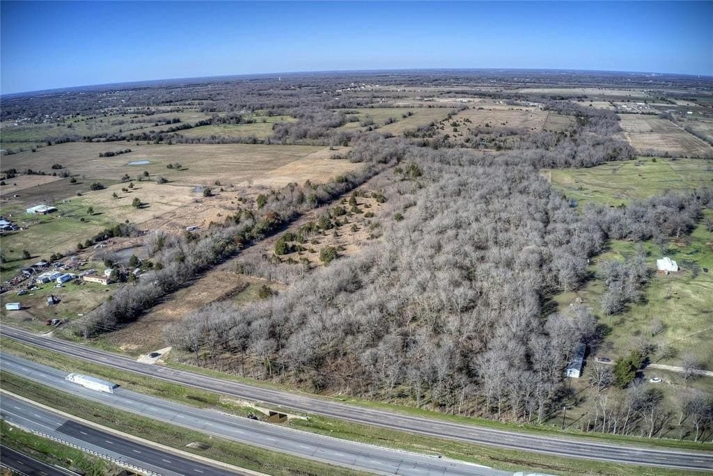 30.01 acres in Hunt County - photo 12