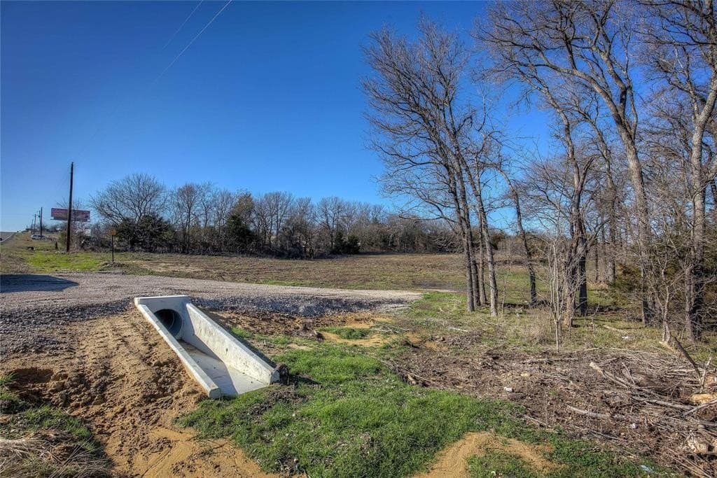 30.01 acres in Hunt County - photo 37