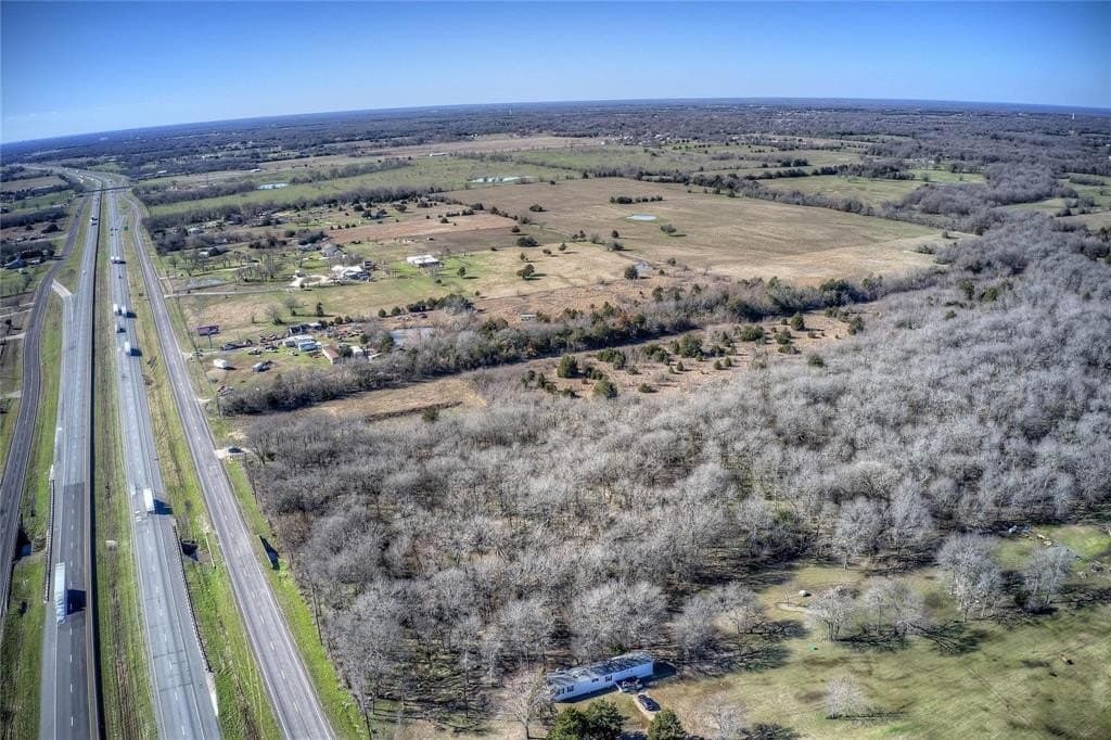 30.01 acres in Hunt County - photo 11
