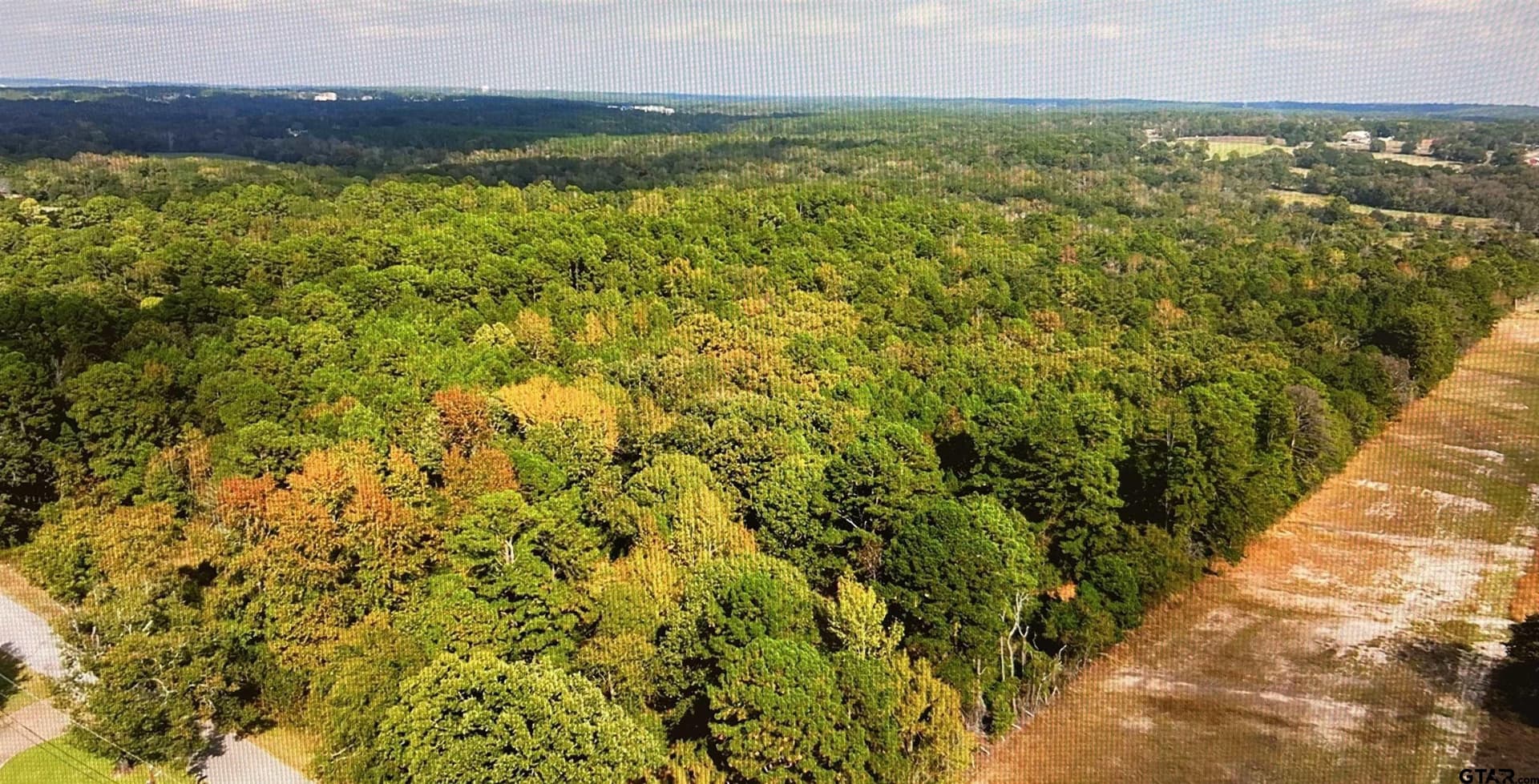 33.42 acres in Smith County - photo 3