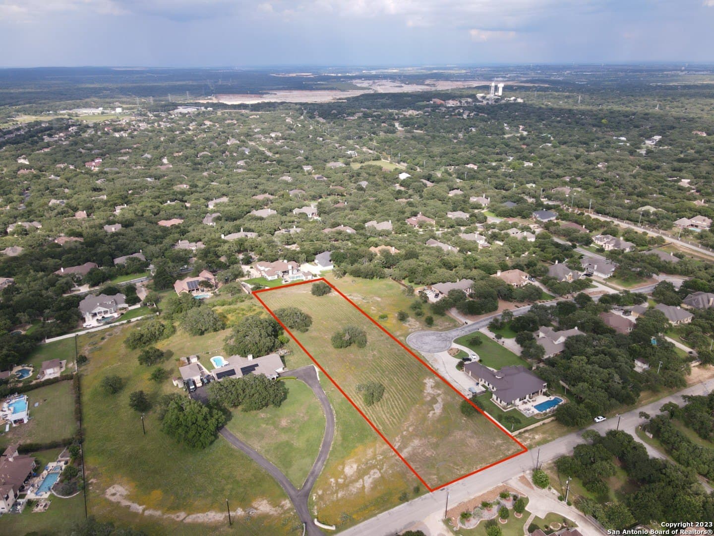2 acres in Comal County - photo 2