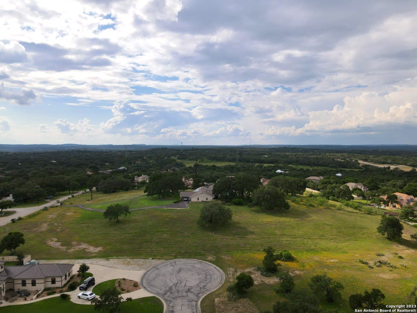 2 acres in Comal County - photo 5