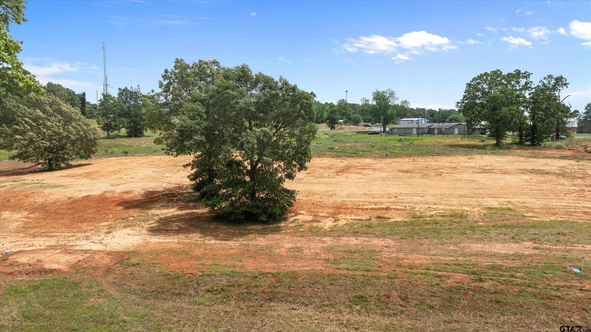 0.5 acres in Smith County - photo 5