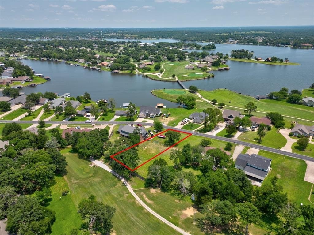 0.39 acres in Cooke County - photo 12
